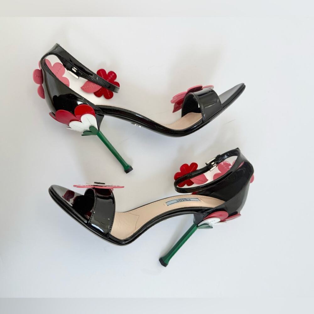 Prada Black red pink leather Runway Daisy floral high heel sandals EU 39 - Picture 11 of 11